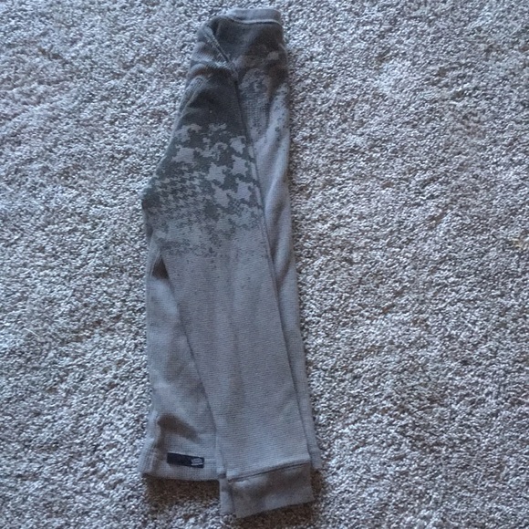 Long Sleeve Thermal T-Shirt - Picture 2 of 3